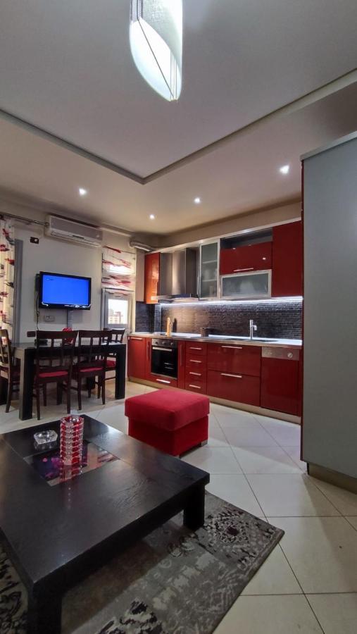 Lolu Apartment Plus Privat Parking Vlorë Exterior foto